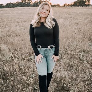 Meet your Posher, Lauren